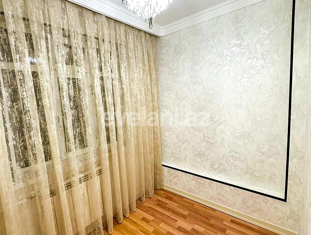 Satılır, köhnə tikili, 3 otaqlı, 50 m², Bakı, Nizami r, 8-ci kilometr q, Xalqlar Dostluğu m.