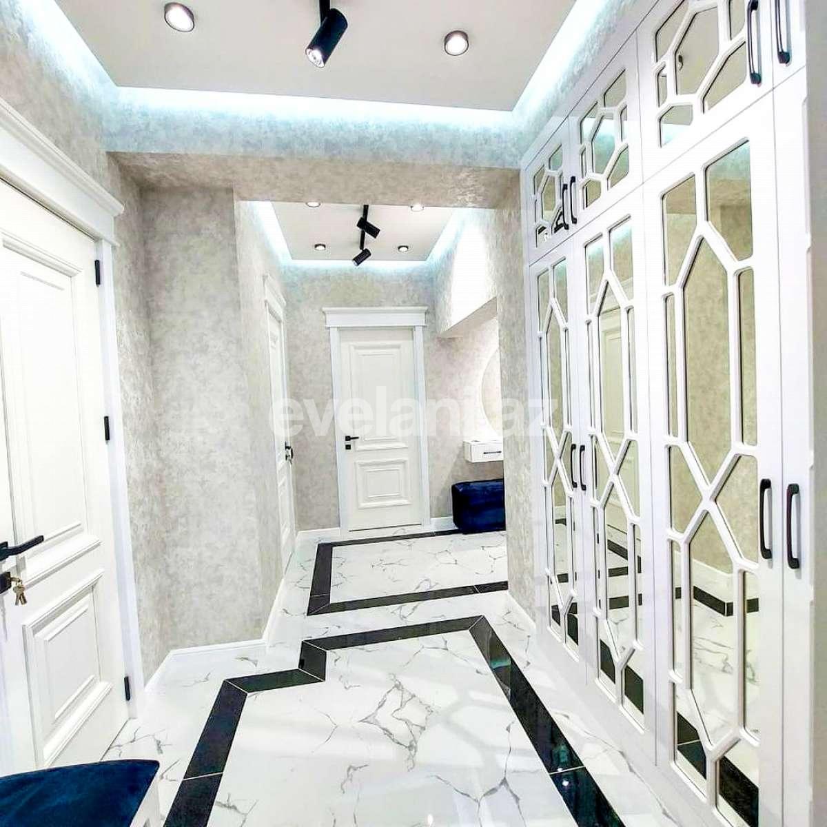 Satılır, yeni tikili, 3 otaqlı, 128 m², Bakı, Nizami r, Qara Qarayev m.