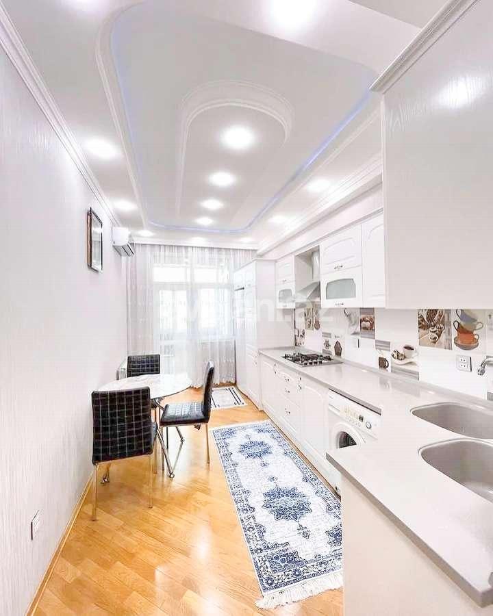 Satılır, yeni tikili, 2 otaqlı, 90 m², Bakı, Nizami r, Neftçilər m.