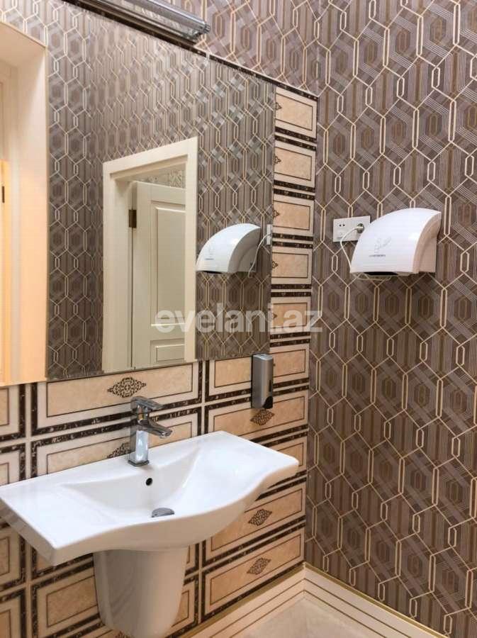 Satılır, ofis, 3 otaqlı, 71 m², Bakı, Səbail r, Sahil m.