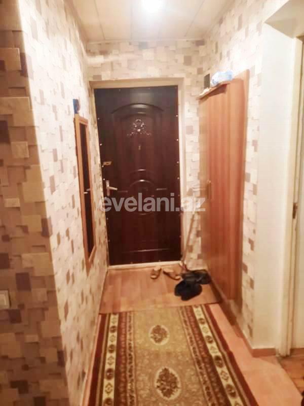 Satılır, köhnə tikili, 3 otaqlı, 70 m², Bakı, Nizami r, 8-ci kilometr q, Neftçilər m.