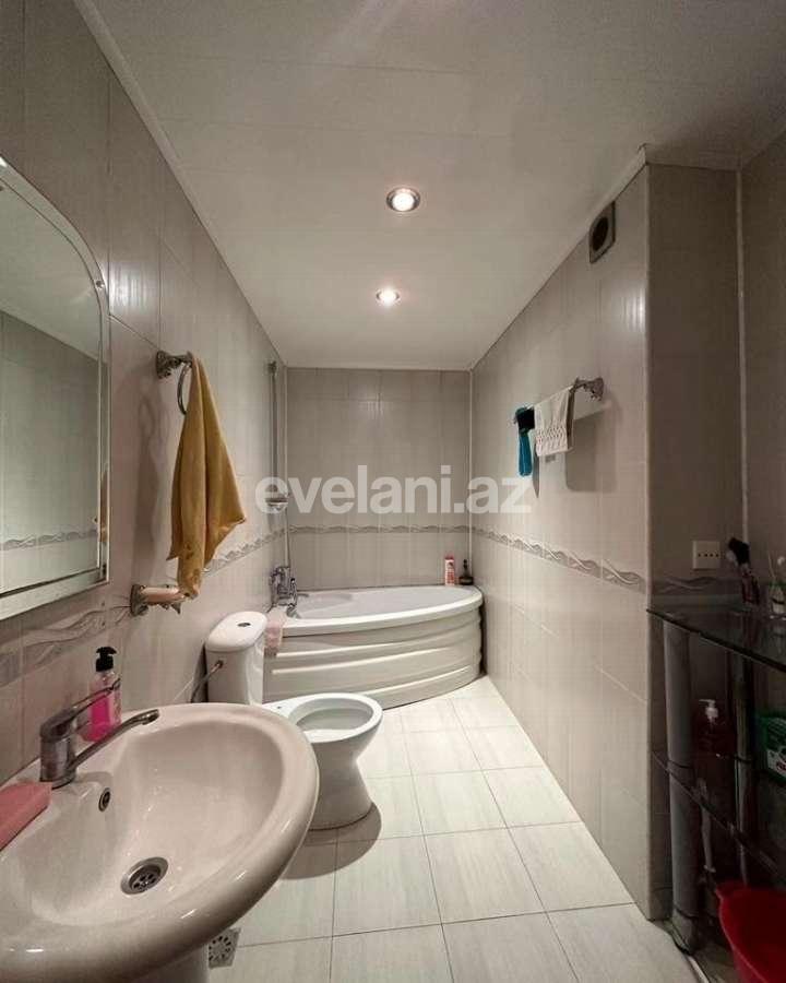 Satılır, yeni tikili, 4 otaqlı, 132 m², Bakı, Nəsimi r, 5-ci mikrorayon q, Memar Əcəmi m.