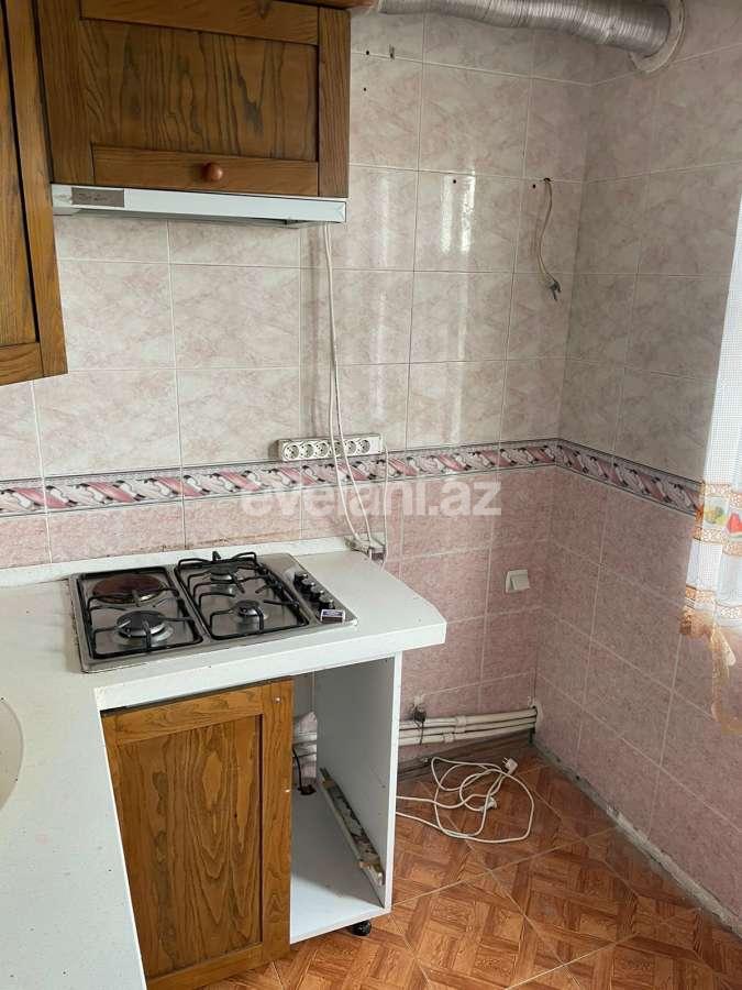 Продаётся, вторичка, 3-комнаты, 68 m², Баку, Низаминский r, Халглар Достлугу m.