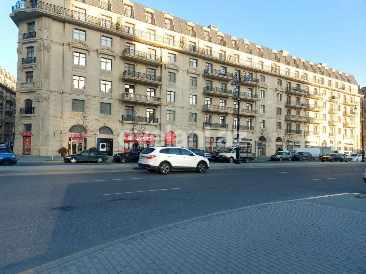 Satılır, yeni tikili, 4 otaqlı, 203 m², Bakı, Xətai r, Ağ şəhər q, Şah İsmayıl Xətai m.