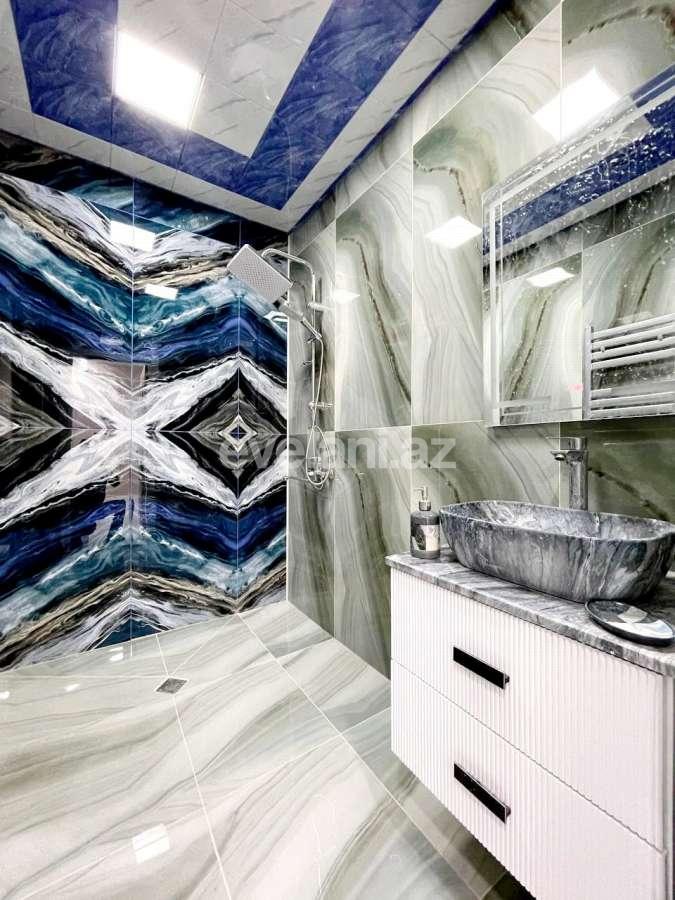 Satılır, yeni tikili, 3 otaqlı, 133 m², Bakı, Nizami r, Neftçilər m.