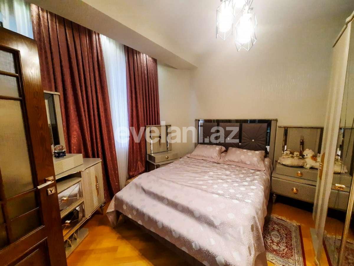 Satılır, yeni tikili, 2 otaqlı, 70 m², Bakı, Nizami r, Neftçilər m.