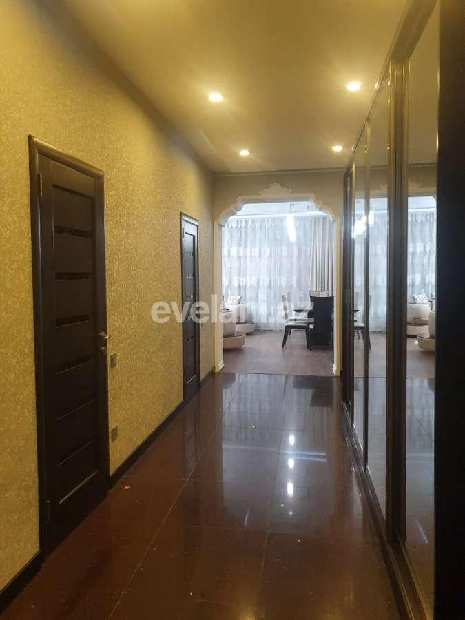 Satılır, yeni tikili, 2 otaqlı, 86 m², Bakı, Nəsimi r, 8 Noyabr m.