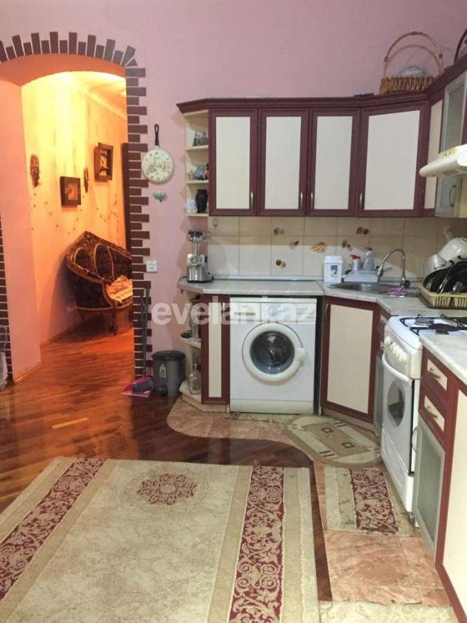 Rent, old building, 2 room, 50 m², Baku, Nasimi r, 28 may m.