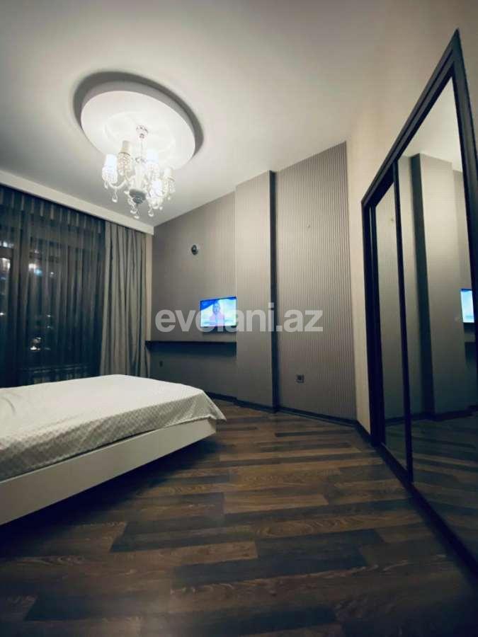 Kirayə verilir, yeni tikili, 3 otaqlı, 130 m², Bakı, Yasamal r, İnşaatçılar m.