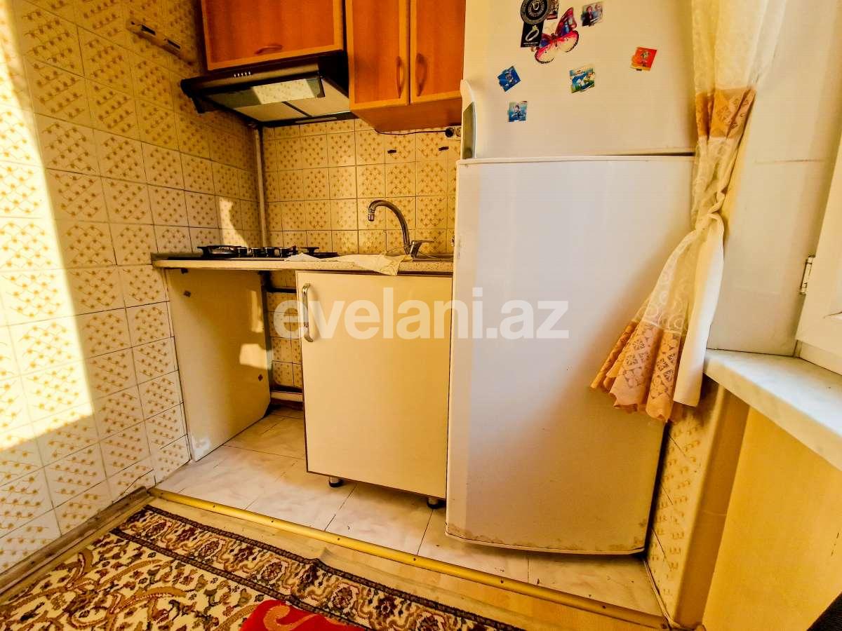 Satılır, köhnə tikili, 2 otaqlı, 50 m², Bakı, Nizami r, Neftçilər m.