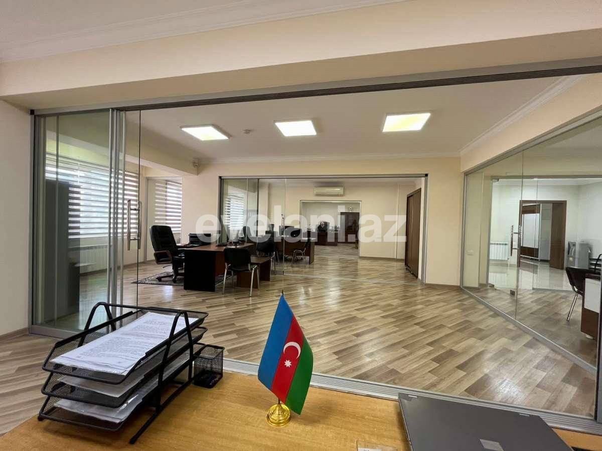 Rent, office, 8 room, 400 m², Baku, Yasamal r, Elmlar Akademiyası m.