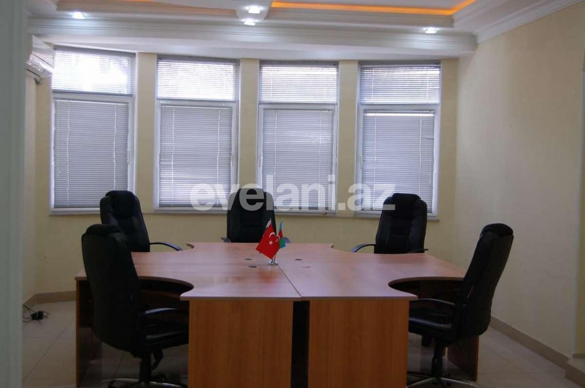 Kirayə verilir, ofis, 3 otaqlı, 140 m², Bakı, Nəsimi r, Nizami m.