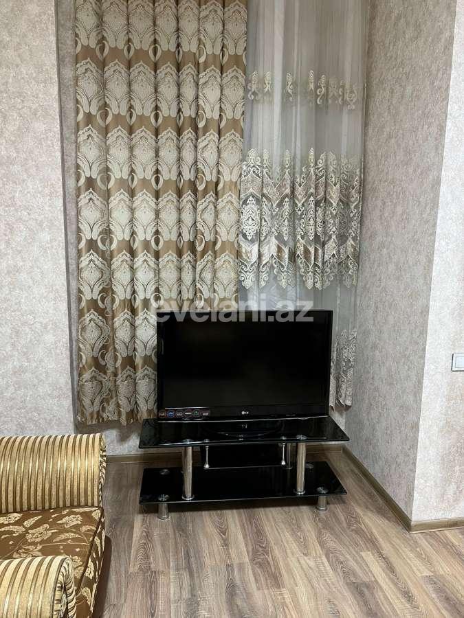 Сдаётся, новостройка, 3-комнаты, 97 m², Баку, Бинагадинский r, М. Расулзаде p, Азадлыг проспекти m.