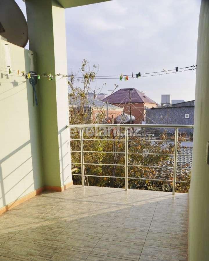 Satılır, həyət evi / bağ, 6 otaqlı, 280 m², Bakı, Binəqədi r, M. Rəsulzadə q, Azadlıq prospekti m.