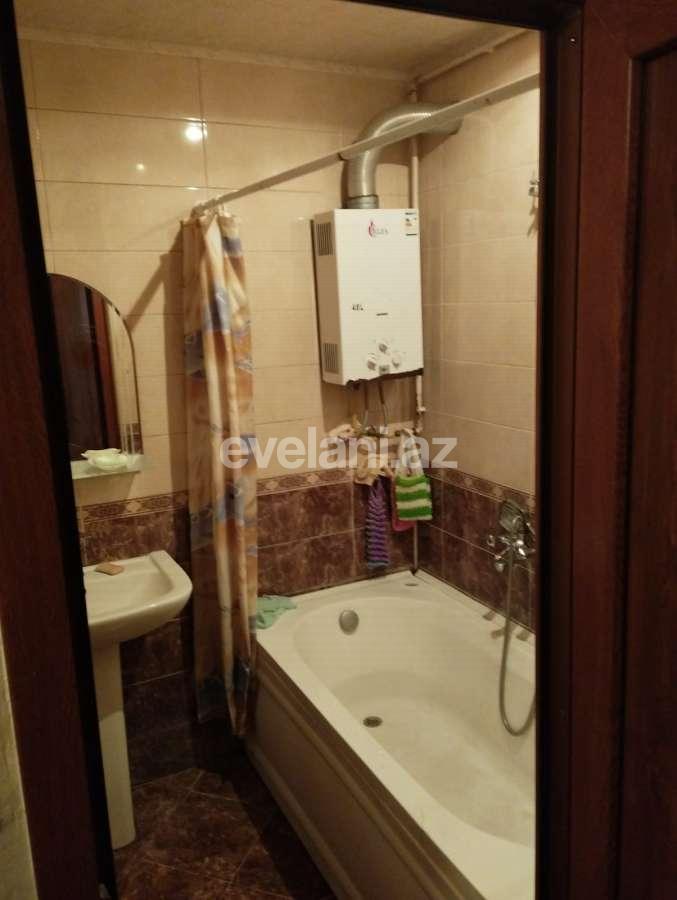 Sale, old building, 4 room, 90 m², Baku, Khatai r, Hazi Aslanov m.