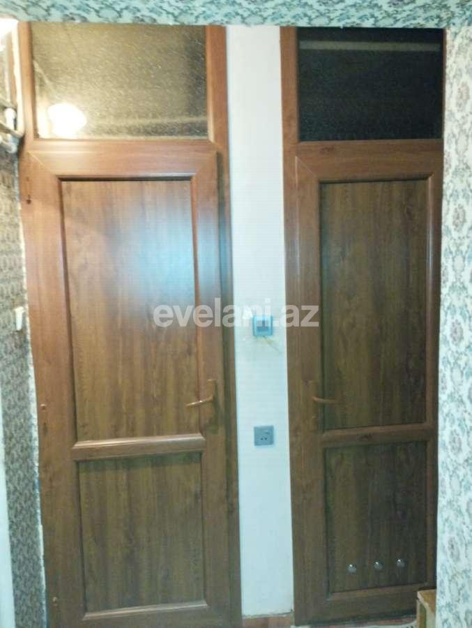 Sale, old building, 4 room, 90 m², Baku, Khatai r, Hazi Aslanov m.