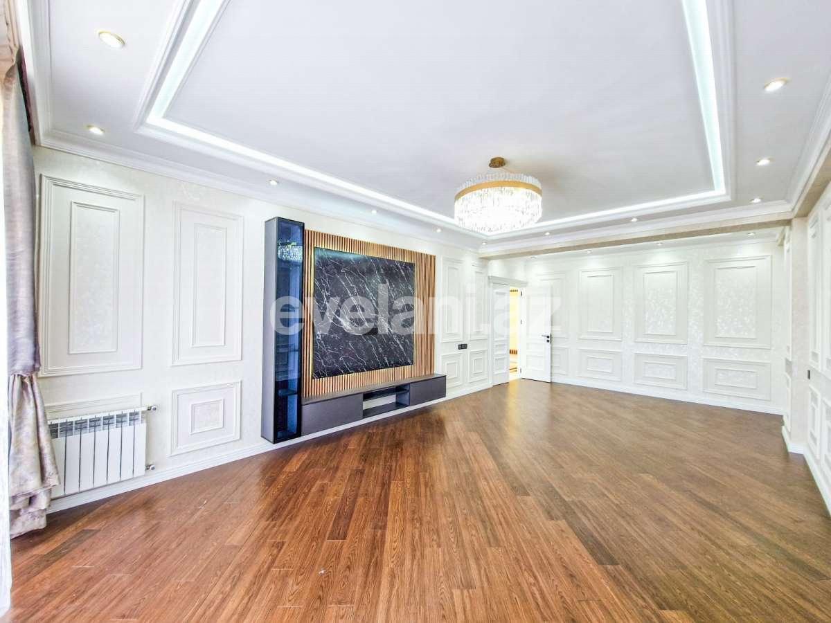 Satılır, yeni tikili, 3 otaqlı, 130 m², Bakı, Nizami r, Qara Qarayev m.