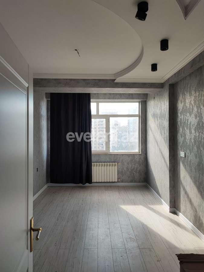 Kirayə verilir, yeni tikili, 3 otaqlı, 90 m², Bakı, Nəsimi r, Memar Əcəmi m.