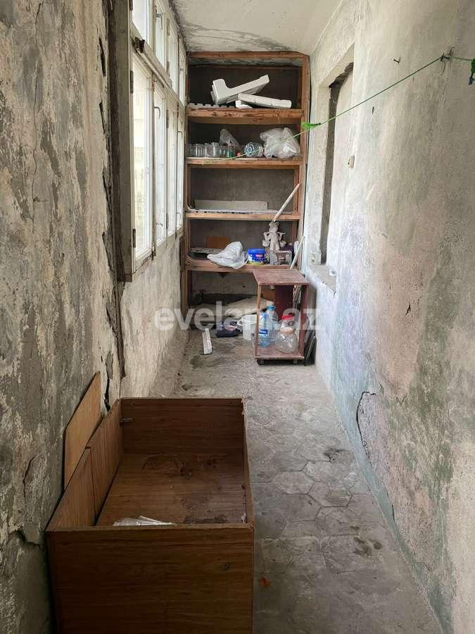 Satılır, köhnə tikili, 2 otaqlı, 75 m², Bakı, Xətai r, Əhmədli q, Əhmədli m.