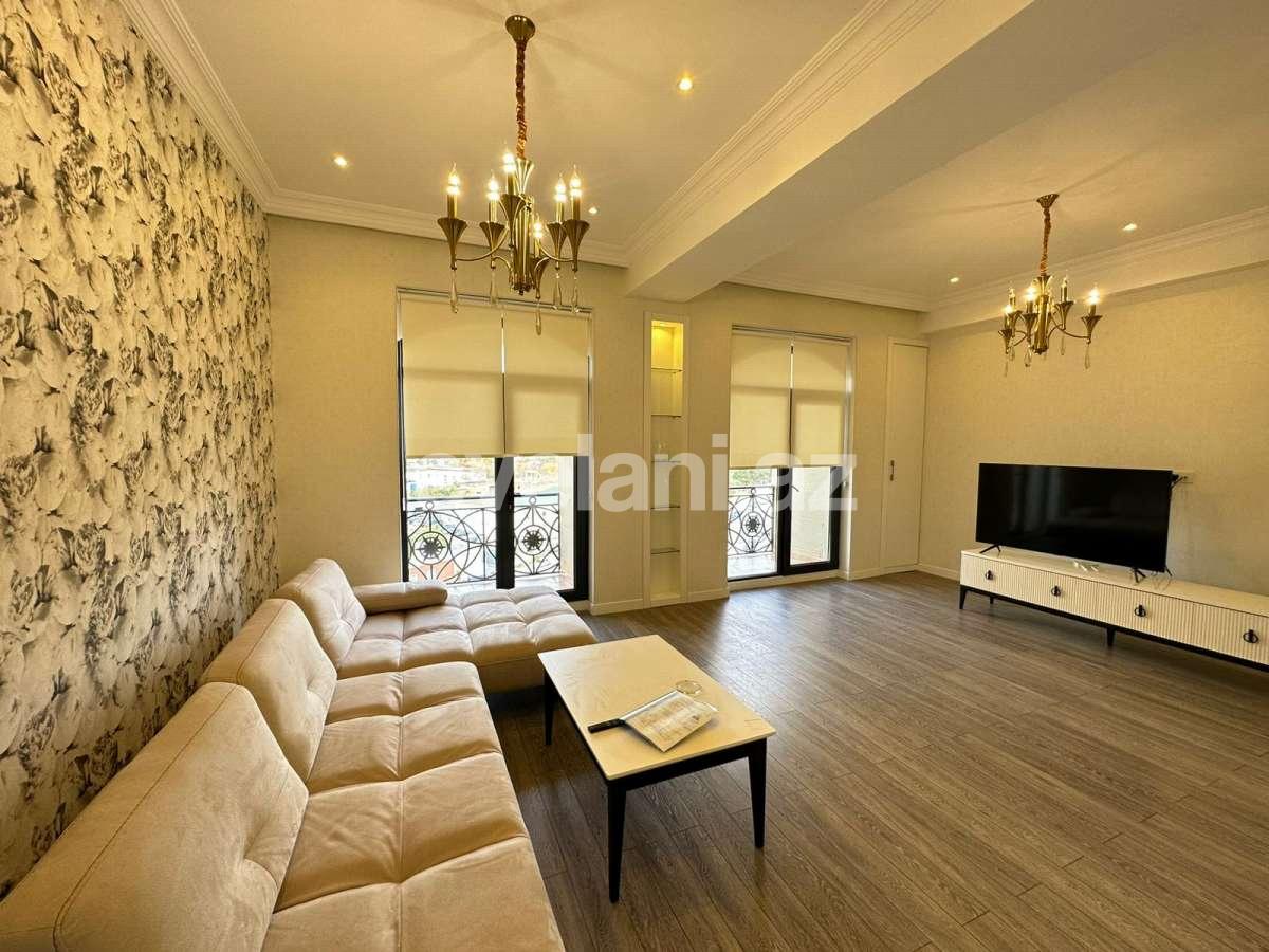 Kirayə verilir, yeni tikili, 3 otaqlı, 135 m², Bakı, Xətai r, Ağ şəhər q, Şah İsmayıl Xətai m.