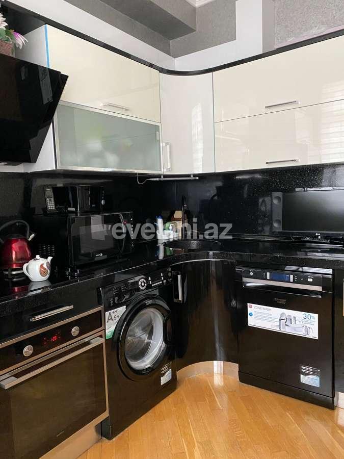 Satılır, yeni tikili, 3 otaqlı, 90 m², Bakı, Binəqədi r, 7-ci mikrorayon q, Azadlıq prospekti m.