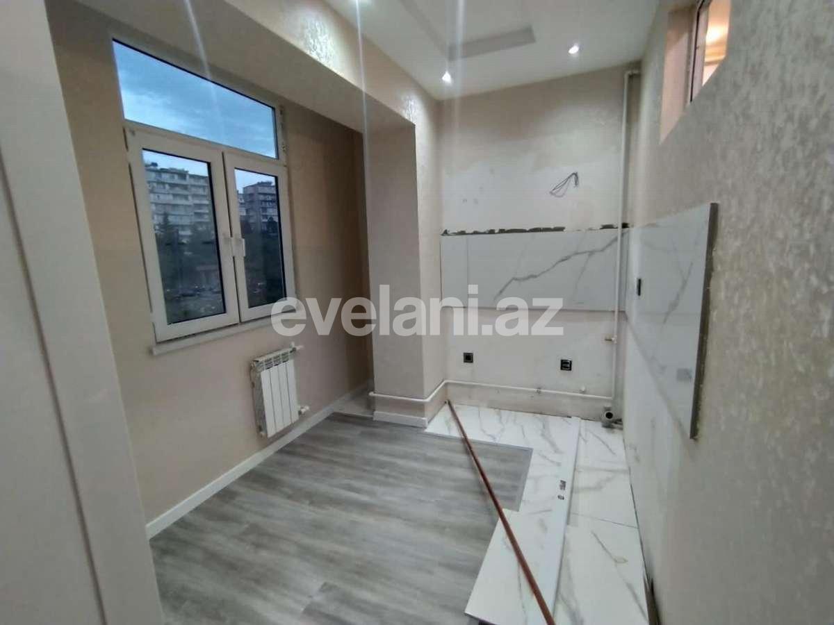 Satılır, köhnə tikili, 3 otaqlı, 59.98 m², Bakı, Xətai r, Həzi Aslanov m.
