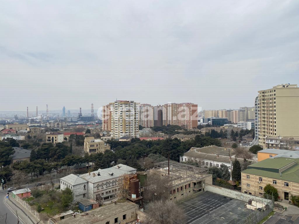 Satılır, yeni tikili, 5 otaqlı, 210 m², Bakı, Nizami r, Neftçilər m.