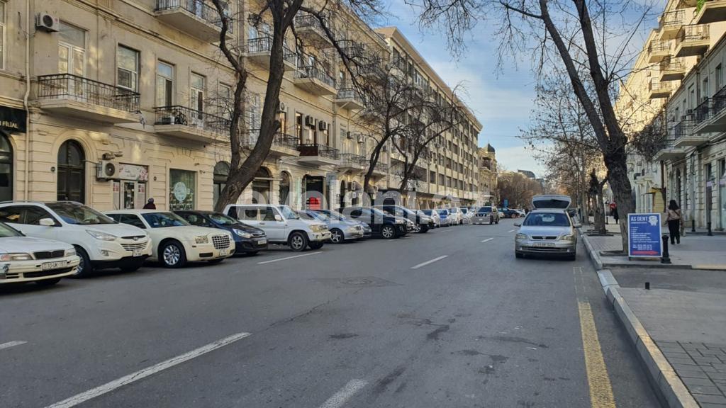 Satılır, obyekt, 165 m², Bakı, Nəsimi r, 28 may m.