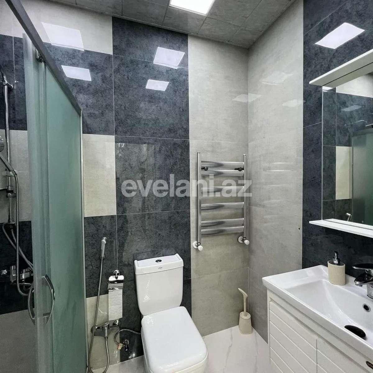 Satılır, yeni tikili, 2 otaqlı, 63 m², Bakı, Nizami r, Qara Qarayev m.