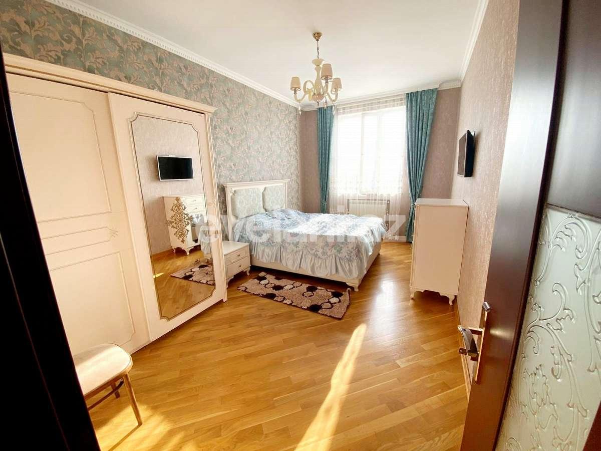 Satılır, yeni tikili, 3 otaqlı, 80 m², Bakı, Nizami r, Neftçilər m.