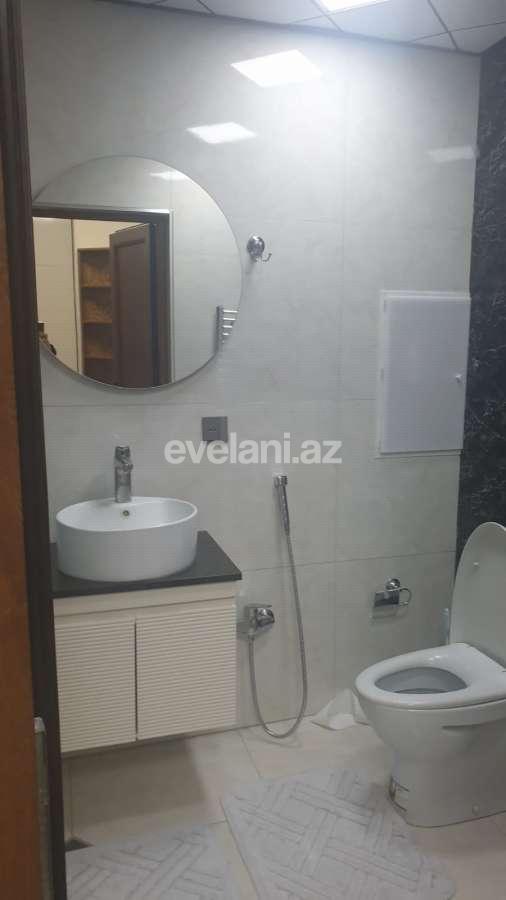 Kirayə verilir, köhnə tikili, 2 otaqlı, 65 m², Bakı, Xətai r, Şah İsmayıl Xətai m.