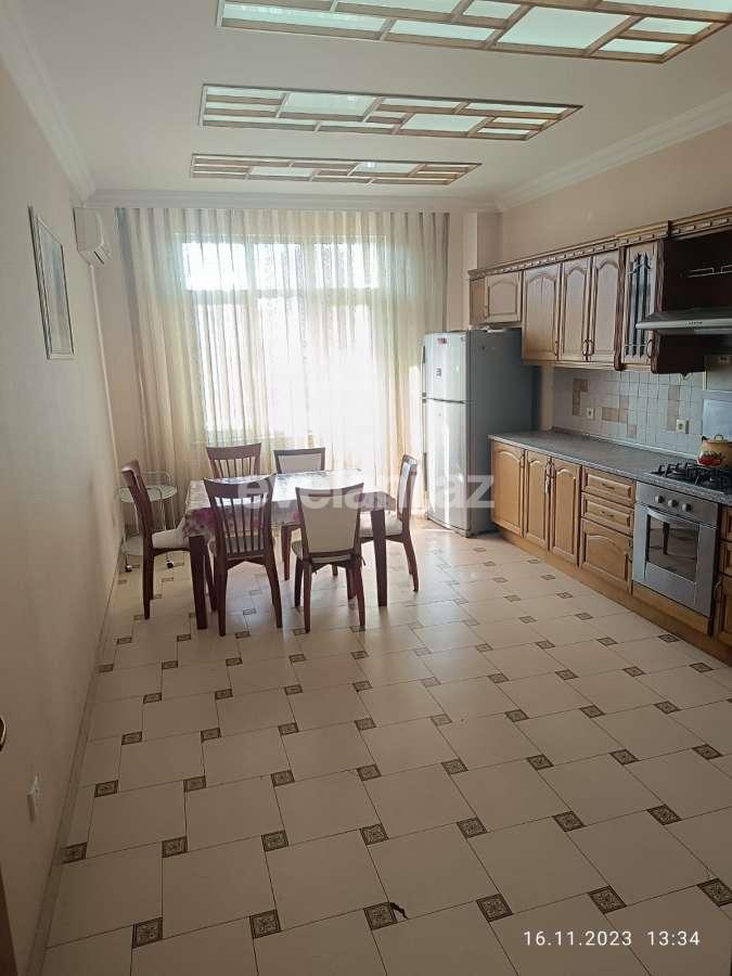 Kirayə verilir, yeni tikili, 4 otaqlı, 250 m², Bakı, Nəsimi r, 28 may m.