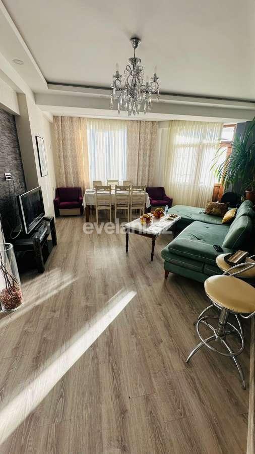 Satılır, yeni tikili, 2 otaqlı, 70 m², Bakı, Xətai r, Həzi Aslanov m.