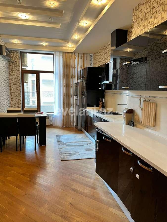 Сдаётся, новостройка, 3-комнаты, 160 m², Баку, Насиминский r, 28 мая m.