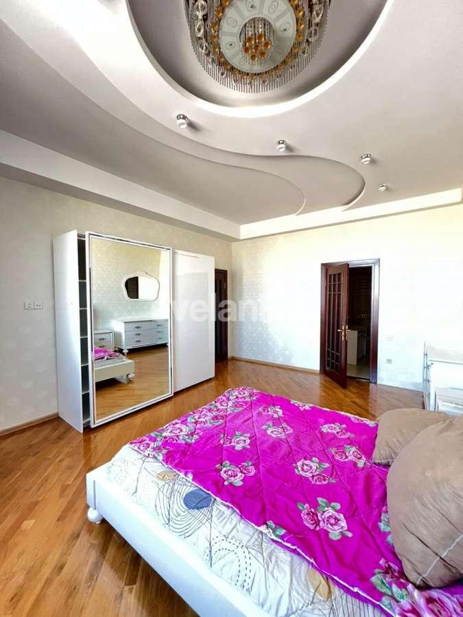 Kirayə verilir, yeni tikili, 4 otaqlı, 200 m², Bakı, Nəsimi r, 28 may m.