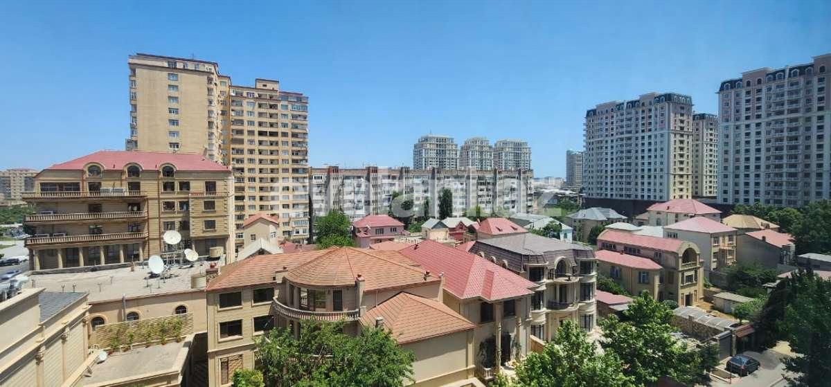 Satılır, köhnə tikili, 3 otaqlı, 90 m², Bakı, Yasamal r, Yasamal q, İnşaatçılar m.