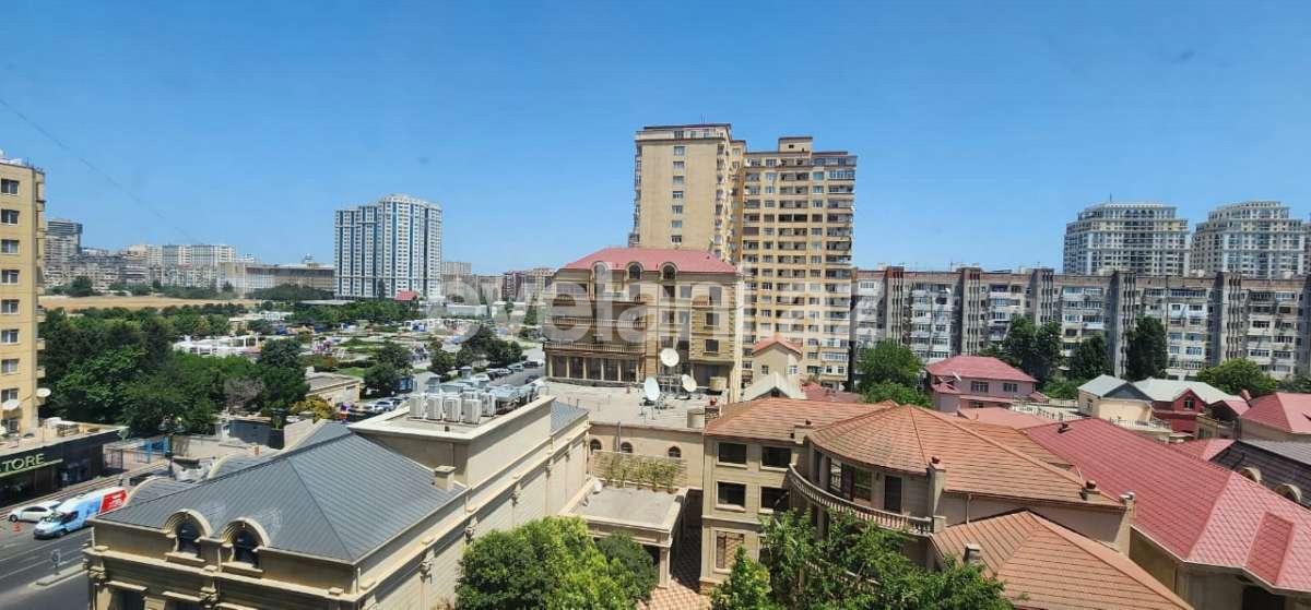 Satılır, köhnə tikili, 3 otaqlı, 90 m², Bakı, Yasamal r, Yasamal q, İnşaatçılar m.