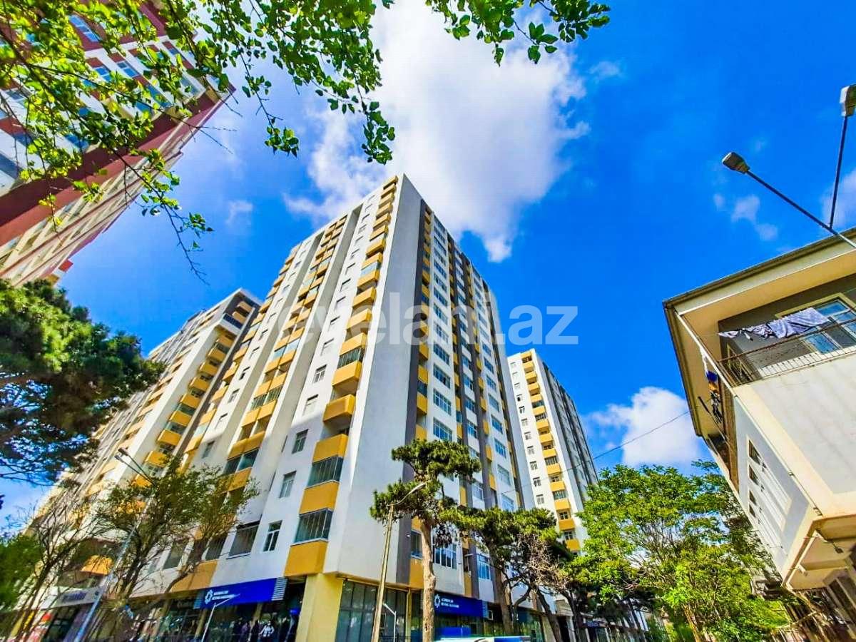 Satılır, yeni tikili, 3 otaqlı, 118 m², Bakı, Nizami r, Qara Qarayev m.