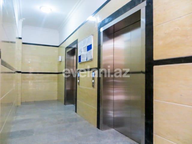 Satılır, yeni tikili, 3 otaqlı, 118 m², Bakı, Nizami r, Qara Qarayev m.