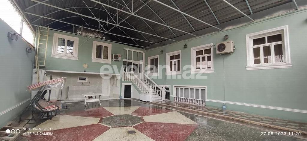 Продаётся, дом / дача, 9-комнаты, 257 m², Гянджа