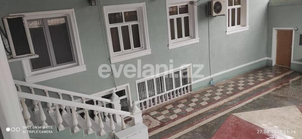 Продаётся, дом / дача, 9-комнаты, 257 m², Гянджа