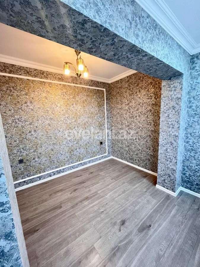 Satılır, köhnə tikili, 2 otaqlı, 46 m², Bakı, Binəqədi r, 8-ci mikrorayon q, Azadlıq prospekti m.