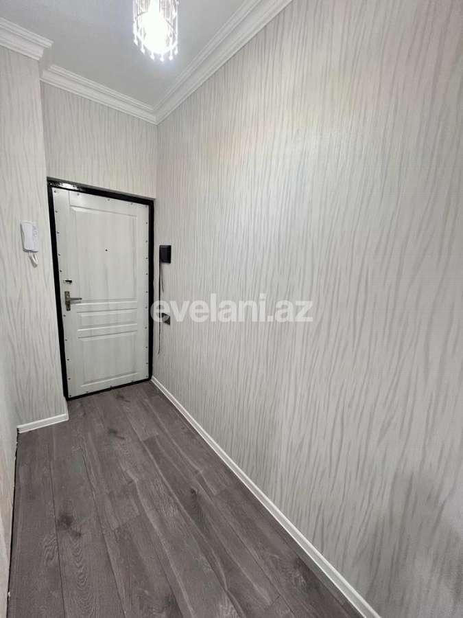 Satılır, köhnə tikili, 2 otaqlı, 46 m², Bakı, Binəqədi r, 8-ci mikrorayon q, Azadlıq prospekti m.