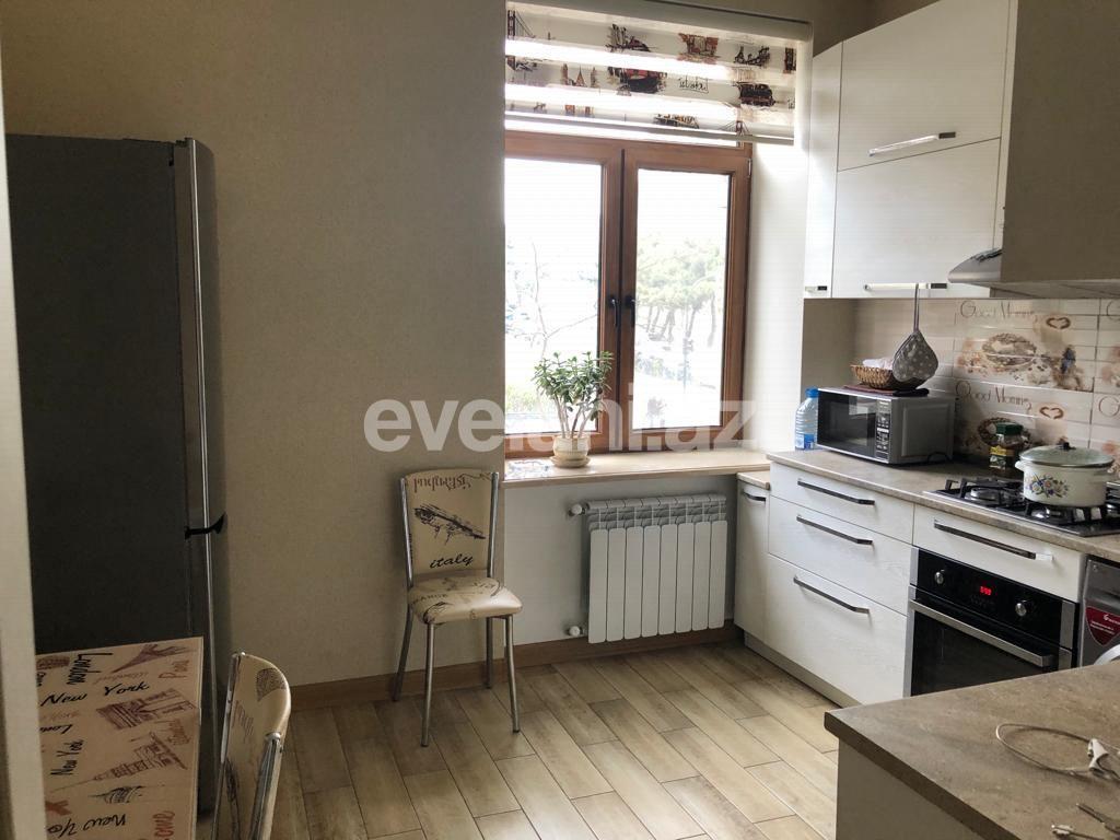 Rent, old building, 2 room, 70 m², Baku, Nasimi r, 28 may m.