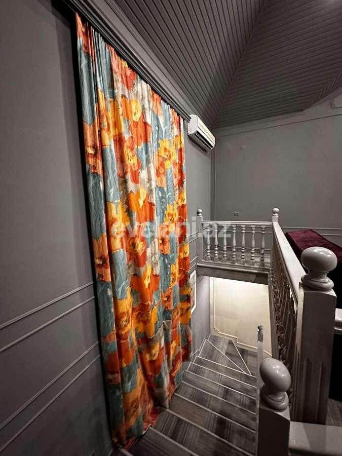 Satılır, həyət evi / bağ, 5 otaqlı, 200 m², Bakı, Xəzər r, Şüvəlan q.