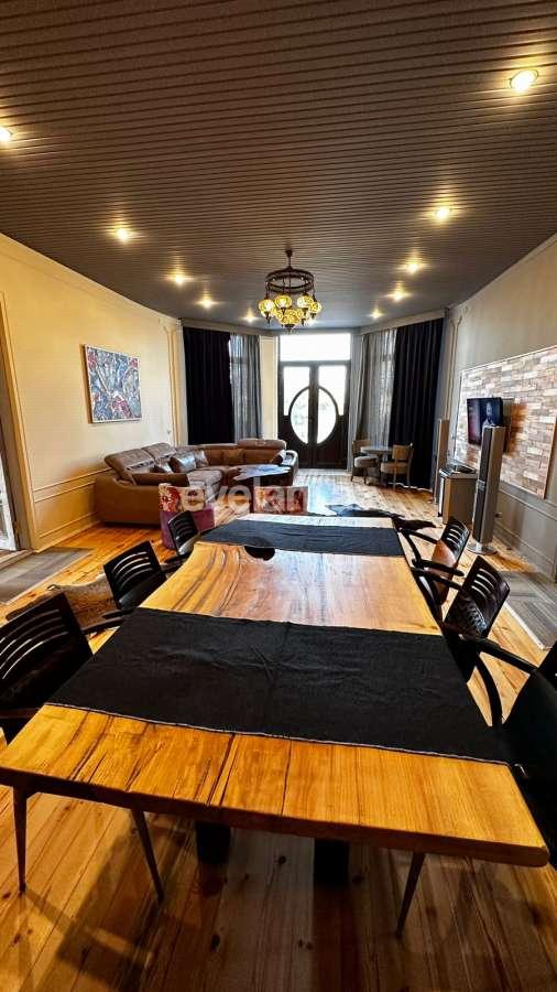 Satılır, həyət evi / bağ, 5 otaqlı, 200 m², Bakı, Xəzər r, Şüvəlan q.