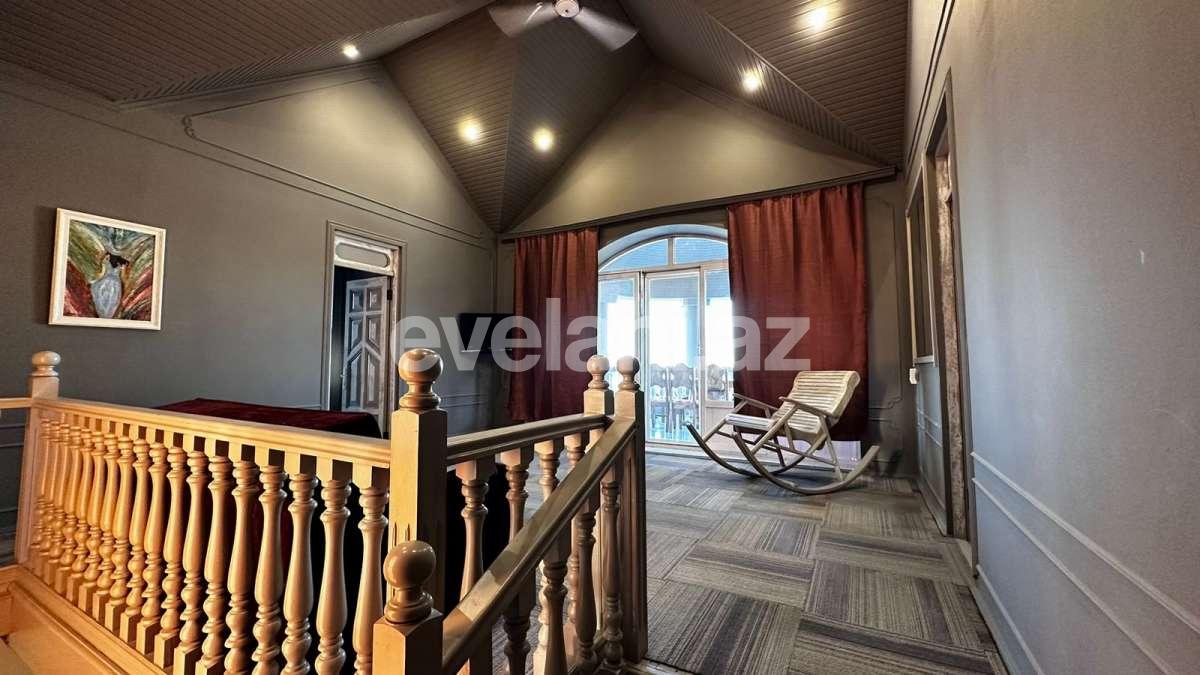 Satılır, həyət evi / bağ, 5 otaqlı, 200 m², Bakı, Xəzər r, Şüvəlan q.