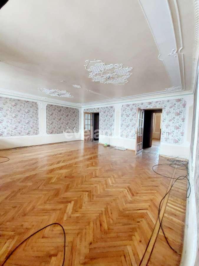Продаётся, вторичка, 5-комнаты, 120 m², Баку, Низаминский r, Кара Караев m.