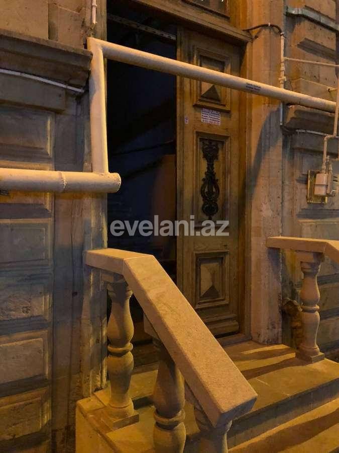 Сдаётся, вторичка, 2-комнаты, 60 m², Баку, Сабаильский r, Ичери Шехер m.