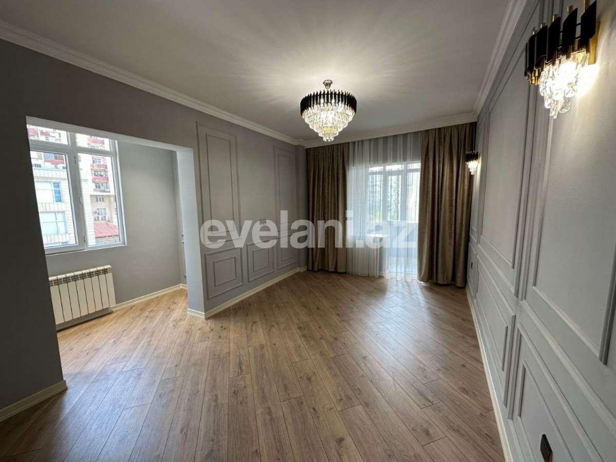 Satılır, köhnə tikili, 2 otaqlı, 45 m², Bakı, Nizami r, Xalqlar Dostluğu m.